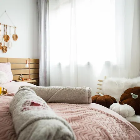 Cosy Et Chaleureux * Montreuil (Seine-Saint-Denis)